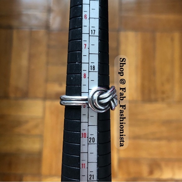 James Avery Rare Retired True Love Double Knot Infinity Ring - Picture 9 of 9